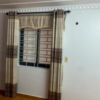 Cần cho thuê nhà ở Kiều Sơn - sân cổng riêng - ô tô đỗ gần