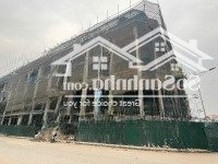 Trực Tiếp Cdt Bán Căn Liền Kề Đối Diện Chung Cư Chỉ Nhỉnh 12Tỷ, Vốn Tự Có Chưa Đến 4Tỷ