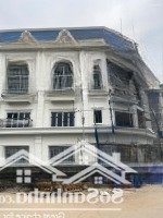Trực Tiếp Cdt Bán Căn Liền Kề Đối Diện Chung Cư Chỉ Nhỉnh 12Tỷ, Vốn Tự Có Chưa Đến 4Tỷ
