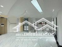 Trung Hoà, Cầu Giấy, Toà Văn Phòng Vip Lô Góc, 145M2, 8 Tầng, Thang Máy, 48.5 Tỷ, Vỉa Hè, Thông Sàn