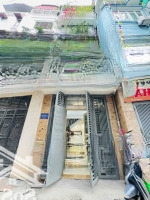 Chính Chủ Nhà Hào Nam 16,5Tỷ _Ngõ Ô Tô Tránh _ Gần Phố _ Giao Thông Thuận Tiện _ Full Tiện Ích
