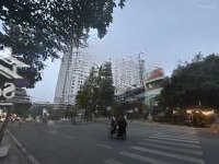 Bán Nhà Quận 7 Tân Quy 120M2 5 Tần 1 Hầm Than Máy Mặt Tiền Đường Vip Chủ Gấp Bán Trao Đổi Tốt
