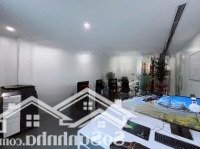 Chính Chủ Cần Cho Thuê Toà Nhà Văn Phòng Lô Góc Mặt Phố Trung Hoà, Lưu Quang Vũ, Cầu Giấy.