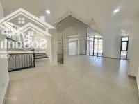 Cho Thuê Nhà Cao Tầng 7X20M, Hầm + 5 Tầng Nội Thất Cơ Bản Có Thang Máy Giá 63 Tr/Th Vạn Phúc City