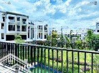 Cần Bán Nhà Biệt Thư View Sông Ngay Sát Tphcm, Giá Chỉ 11,5 Tỷ/Căn, Sổ Hồng Sẵn Sang Tên Ngay