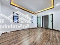 Bán Nhà Ngay Học Viện Tài Chính, Chợ Kẻ Vẽ - Oto 16 Chỗ Đỗ Cổng