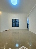 Siêu Rẻ. Chỉ 7.7 Tỷ, Sđ 64M2, 4 Tầng. La Thành, P. Giảng Võ. Lh Gấp 0972 174 959