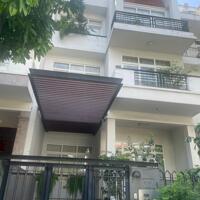 Bán Biệt Thự Đẹp Full Nội Thất Có Tầng Hầm