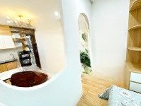 Cho Thuê 1 Ngủ 1 Khách Siêu Rộng Trung Kính - Cầu Giấy Nội Thất Đầy Đủ - Xây Mới - Ra Vào Vân Tay