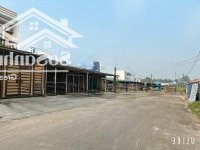 Lô Đất Đẹp Thế Này Mà Không Ai Mua Cũng Phí Thật Sự !!!