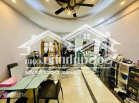 Đội Cấn - Ba Đình - Oto Đỗ Cổng - Nhà Dân Xây - Tặng Full Nội Thất Như Mới - Ở Ngay.