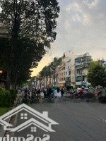 Biệt Thự Siêu Khan Hiếm, Đường Hoa Đào, P2, Phú Nhuận. 144M2 (8X18M) - Hầm 4 Tầng - Nhà Mới. 45 Tỷ