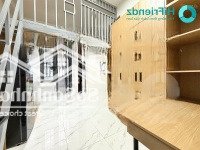 Chính Chủ Khai Trương Toà Nhà Có Gác Bancol Full Nội Thất Máy Giặt Riêng Cách Đh Ngoại Thương 5P