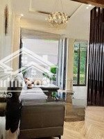 Bán Nhà Tân Cổ Điển Ngay Trung Tâm Thủ Dầu Một