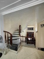 Nhà Phố Kim Giang - Gần Cầu Dậu - Cách Phố 10M - 42M2 - 5T - Giá Bán 7.9 Tỷ
