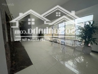 Cần Bán Căn Hộ Cc Khu Đô Thị Mỹ Đình 2 - Lê Đức Thọ - View Đẹp - 93M -3 Ngủ - 2 Vệ Sinh- Fun Nội Thất