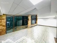 Toà Văn Phòng - Phố Nguyễn Ngọc Nại - 8 Tầng - Thang Máy - Kinh Doanh
