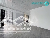 Chính Chủ Cho Thuê Nhà Nguyên Căn 1 Trệt 1 Lầu Bancol Ngay Bến Xe Miền Đông