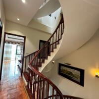Trục chính khu Ngụy Như- Nguyễn Tuân, nhà 52m2 5 tầng ô tô tránh, có vỉa hè kinh doanh tốt-19,5 tỉ