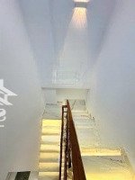 Hàng Hiếm Giá Tốt Bán Nhà Ở Đường Hồng Lĩnh, Phường 15, Quận 10, Giá Bán 2 Tỷ 100 Triệu