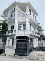 Cho Thuê Lk Mạc Thái Tông 100M, 5 Tầng, Có Hầm, Thông Sàn, Có Thang Máy Làm Vp, Trung Tâm Giá 65 Triệu