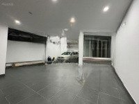 Cho Thuê Bt Âu Cơ- Tây Hồ 100M, 6 Tầng Có Thang Máy, Làm Văn Phòng, Mầm Non, Ở Chuyên Gia 70 Triệu