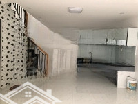 Bán Nhà Sát Mặt Tiền Hồ Văn Huê , P9 , 33M2 , 4,98Tỷcó Thương Lượng. Lh : 0866408299 Việt Anh