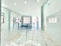 Cho Thuê Nhà Trống Suốt Tại Mặt Tiền Lê Quang Định, Bình Thạnh - Nở Hậu 8M