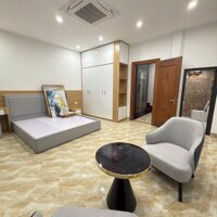 Bán nhà phố Yên Hoà, Cầu Giấy. Nhà 40m2, 6 tầng, 8 phòng cho thuê. Giá chỉ 8.8 tỷ