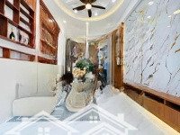 Giá Mềm Nhất Khu Vực. Lạc Long Quân,P11, Tân Bình.40M2/2Tỷ100. Hẻm Ô Tô Sổ Hồng Riêng Chính Chủ