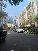Bán Nhà Biệt Thự Phổ Quang - Huỳnh Lan Khanh, P. 2, Tân Bình, Dt: 5 X 20M, 4 Tầng, Giá: 15.8 Tỷ Tl