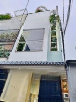Đi Nước Ngoài Định Cư Bán Gấp Nhà Ở Đường Tôn Thất Hiệp, Phường 8, Quận 11, Giá Bán 2 Tỷ 450 Triệu