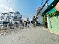 Siêu Vip! Nhà Cấp 4 5X20M 7Tỷ Đ. Tây Hòa Phước Long A, Cách Ngã Tư Mk 200M, Ga Metro Bình Thái 3P