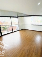 Bán Gấp! Gia Đình Chuyển Công Tác Bán Gấp Nhà Cự Khối, Long Biên, 35M2 X 6T X 2Mt, Giá Bán 6.25 Tỷ (Tl)