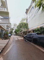 Chính Chủ Bán Nhà Phân Lô Ô Tô Ở Phố Đại La. Nhà 79M2, 2 Thoáng, Bán Gấp Giá Bán 17.8 Tỷ