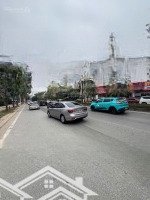 Bán Nhà Mặt Phố Ngọc Trì Diện Tích Rộng 130M2 Vỉa Hè Kinh Doanh Sầm Uất, 2 Thoánthoáng