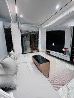 Phố Vip! Phạm Ngọc Thạch, 20M Ra Phố, Ô Tô Đỗ, Lô Góc, Nhà Mới, Thang Máy, Full Đồ, 38M2*5T