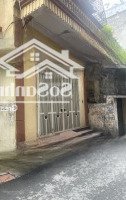 Cho Thuê Nhà Công Viên 1/6 Hoàng Cầu Đống Đa Hà Nội.50M2 X 5 Tầng. Giá 17 Tr/Th