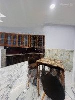 Nhà 2 Tầng - Nội Thất Đẹp -Hẽm Xe Hơi4 Chổ - 65M2 - Kdc Cao Tầng Đồng Bộ - Htp - Q7 - Chỉ 6,39 Tỷ