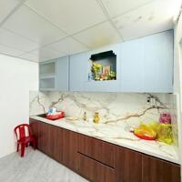 Bán Nhà 2 tầng Cách Mặt Tiền Nguyễn Trãi Chỉ 30m mà giá có :2,2xx tỷ.