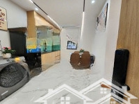 Bán Nhà Mặt Tiền Hoa Lan, P2, Phú Nhuận. 4X16M(64M2) - 5 Tầng ( 12 Phòng Ngủ 13Wc)+ Full Nội Thất Chỉ 23 Tỷ