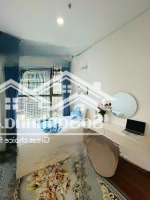 Bán Gấp Ch 2Pn+ Tòa M2, Full Nội Thất,Diện Tích63.30M2, Tầng Trung View Đẹp - Giá Bán 5 Tỷ