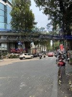 Nhà Đẹp - Ở Ngay - Ngõ Rộng Thênh Thang - Dân Cư Sầm Uất - Vị Trí Trung Tâm