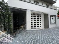 Bán Nhà Góc 2 Mặt Tiền Khu Thảo Điền Quận 2
