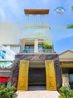 Rẻ Hơn Thị Trường 2 Tỷ, Đặc Biệt Nhà Có Thang Máy Phong Cách Hiện Đại Sang Trọng Q7 - Giá Bán 13 Tỷ 990