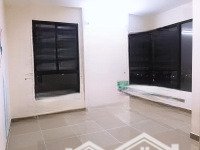 Bán Căn Hộ 161M2 - 3 Phòng Ngủ- 4 Vệ Sinh Giá Bán 3 Tỷ 250, Lh Mr. Tùng 0964690900