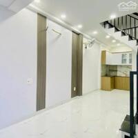 Bán gấp nhà mặt phố Quận 9 chưa đến 2 ty 7_ Liền kề Đỗ Xuân Hợp_ 2 tầng 2 mặt tiền.