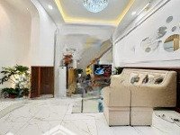 Lô Góc Vị Trí Vàng Nguyễn Chánh 5 Tầng Đẳng Cấp - 64M2 - Giá Cực Hấp Dẫn Chỉ Với 27 Tỷ