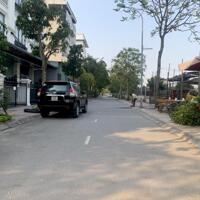 Chính chủ bán lô đất 80m khu giãn dân 7,2ha Trâu Quỳ, gần hồ quận ủy 200m, đang triển khai rất đẹp
