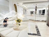 Tòa Nhà Mặt Tiền, Ngang 8M Số 132 Hoàng Hoa Thám, Quận Tân Bình.!!